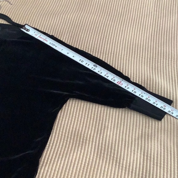 Lafayette 148 velvet tunics - Picture 4 of 7